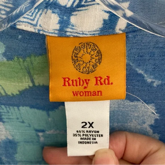 Ruby Rd. | Colorful Button-Up Blouse - Picture 13 of 14